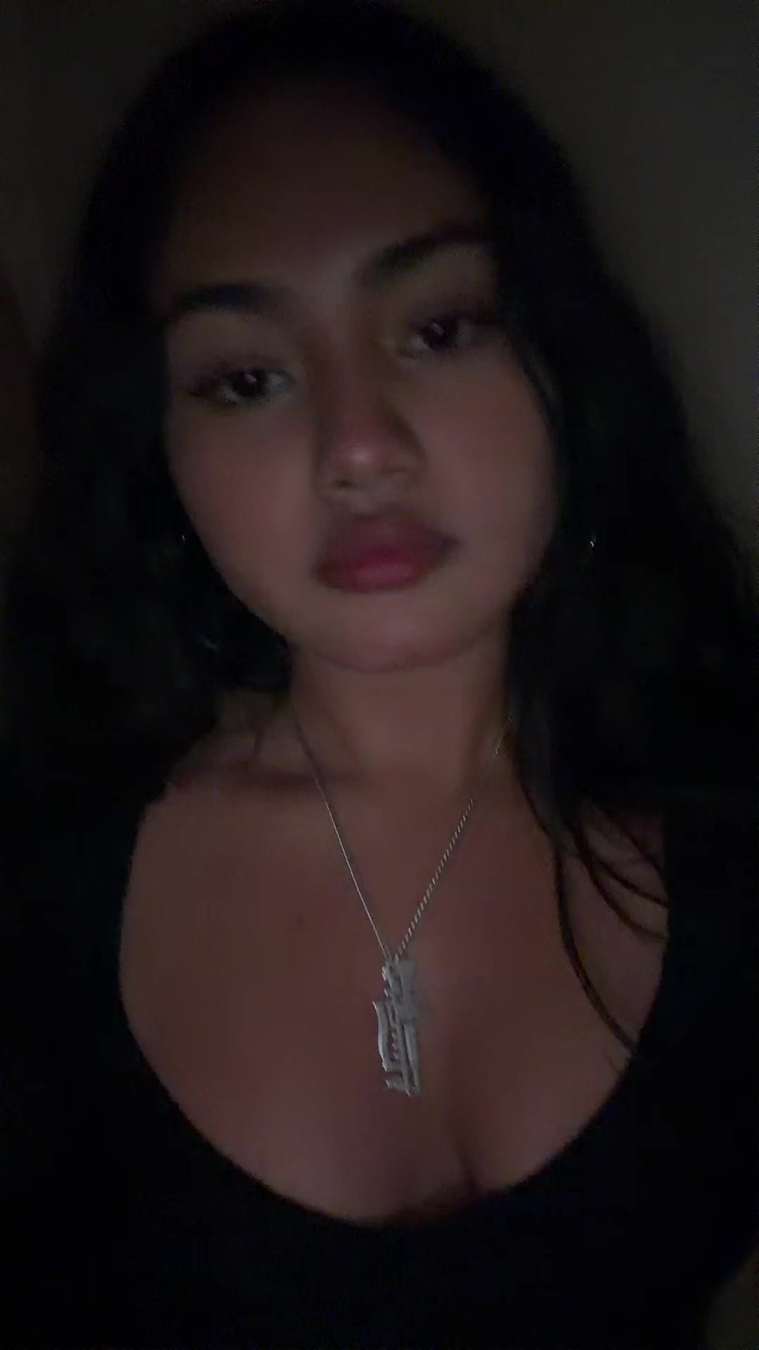 @AnnieFlores