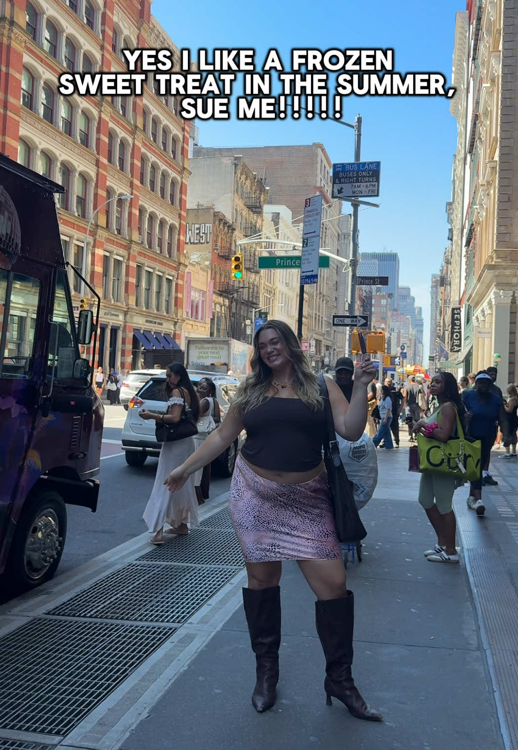 @daniellelucker