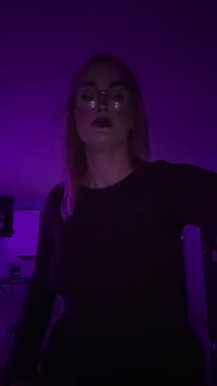 @annika_girl_4_