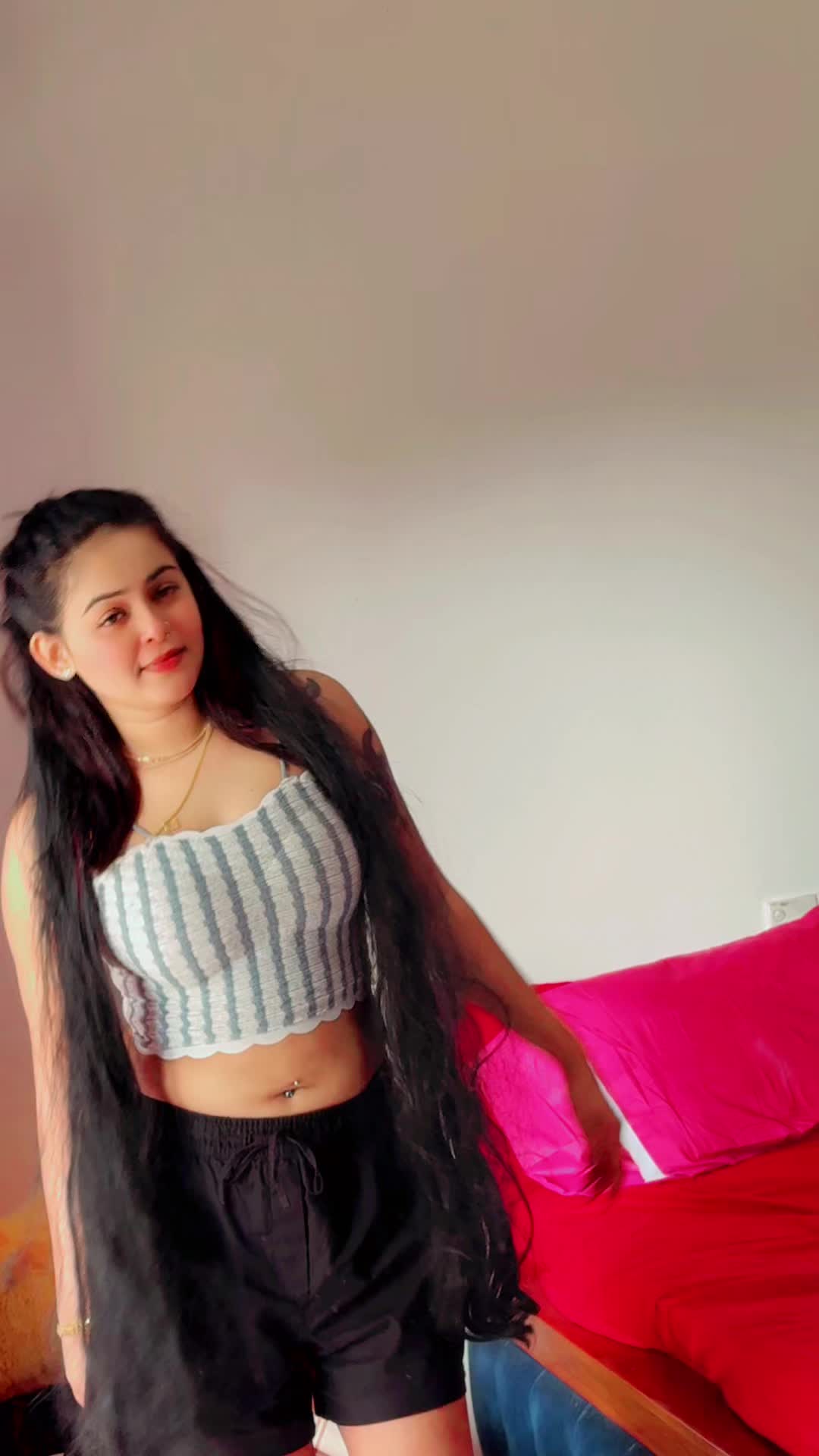 @𝐒𝐡𝐚𝐧𝐮•.⋆👸🏼💜