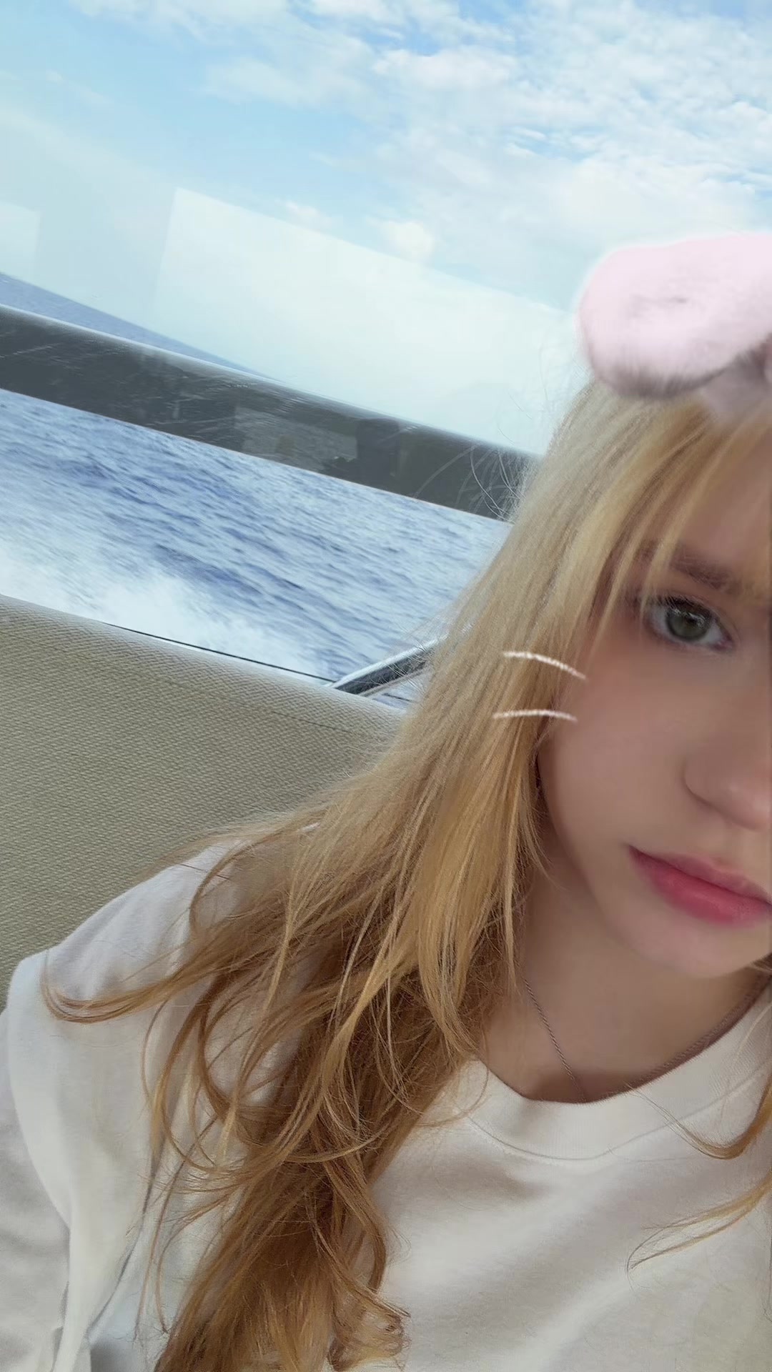 @тгк: angellloqi