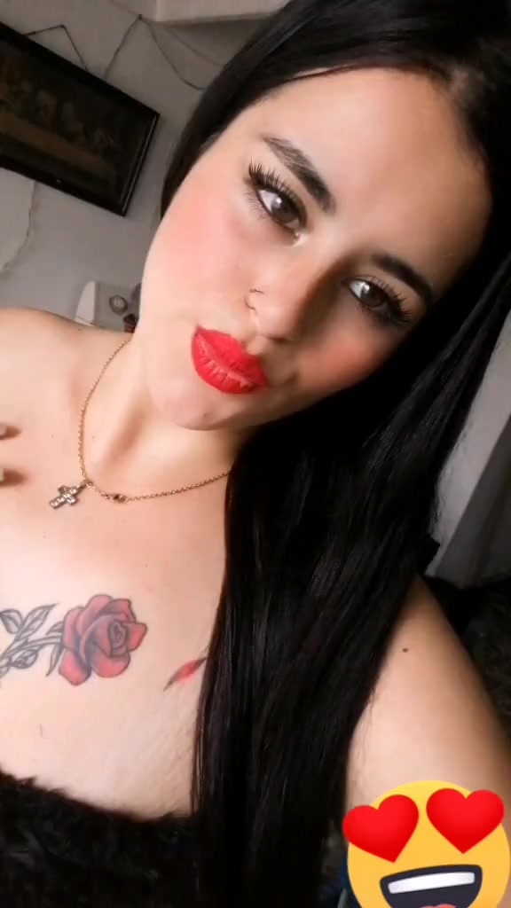 @Laura_Vanesa🕷️