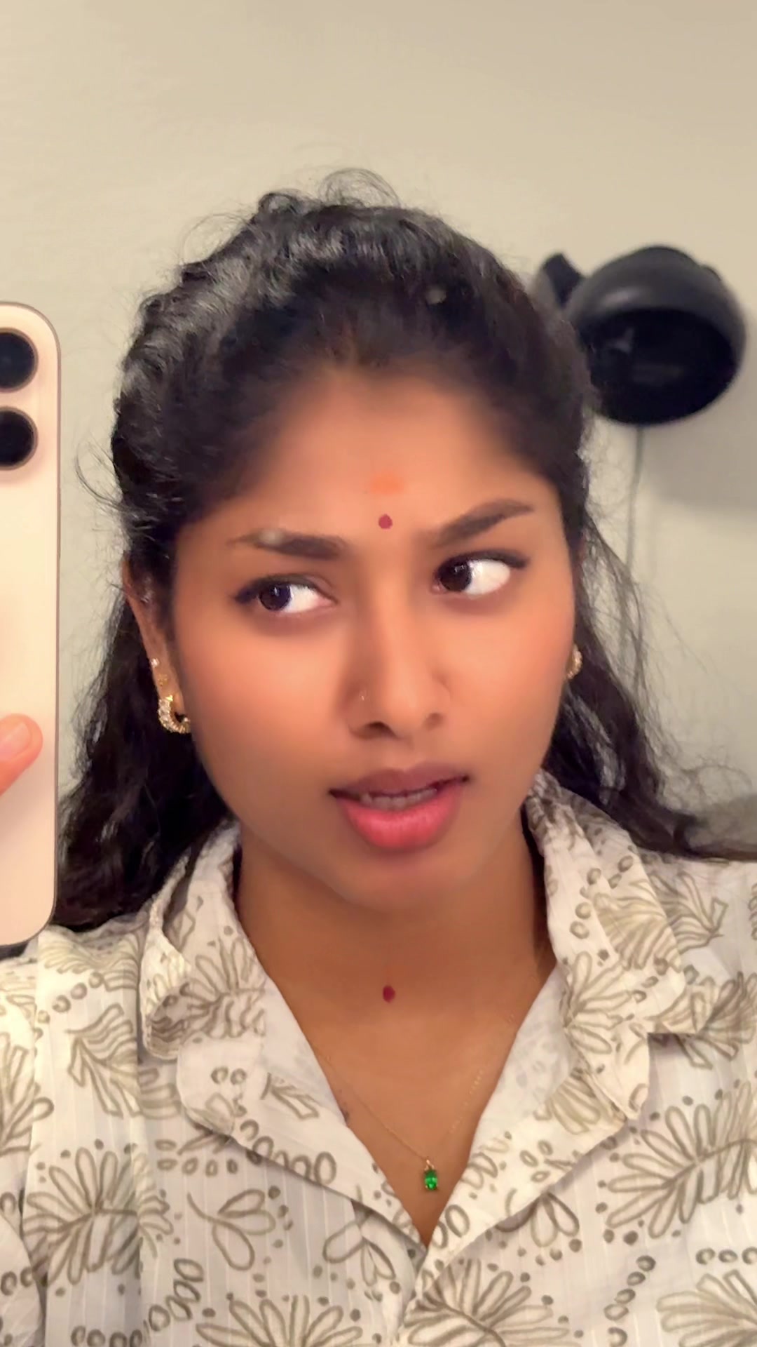 @sanuja(^•.•^)