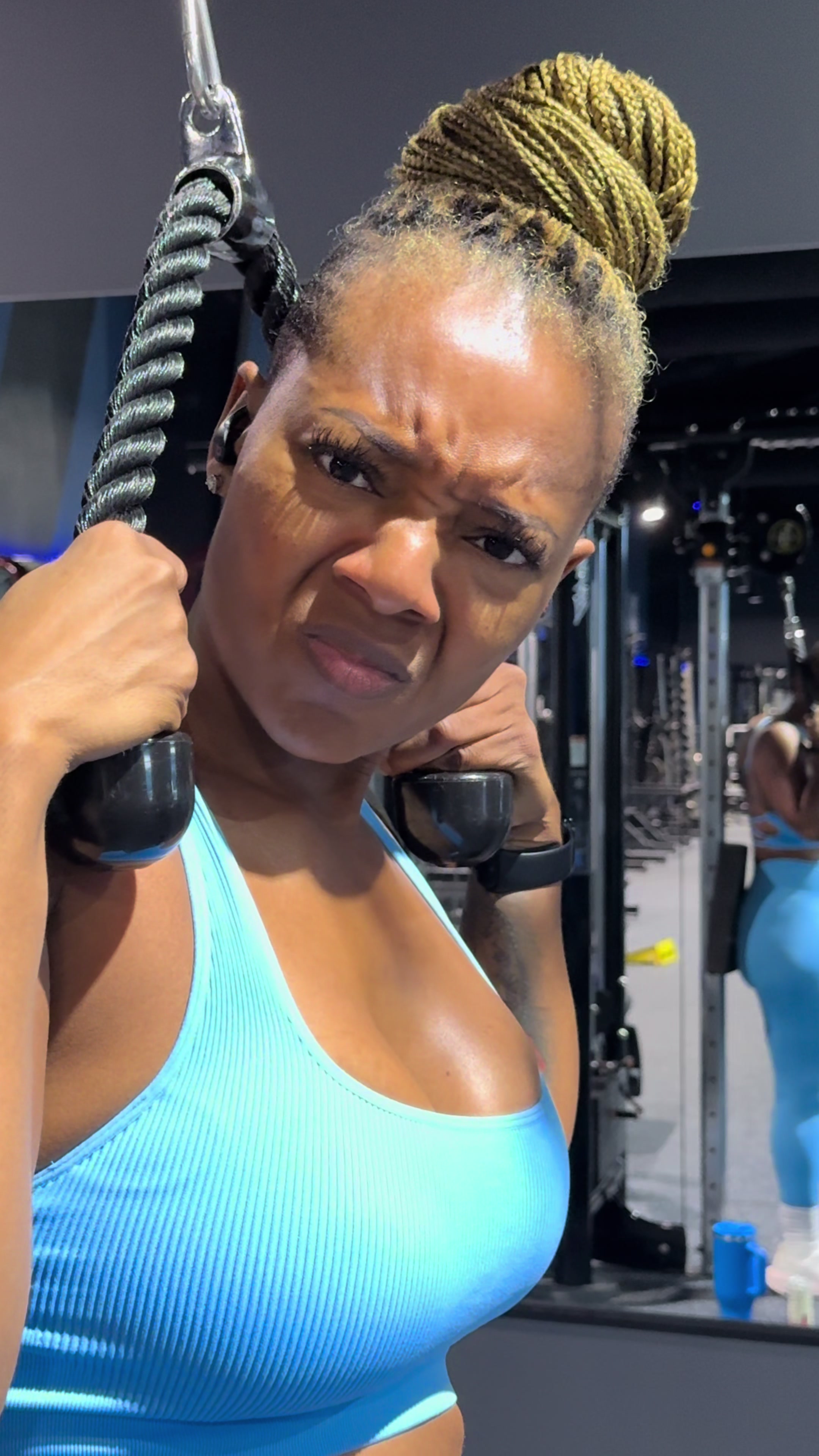 @Niquiebfit