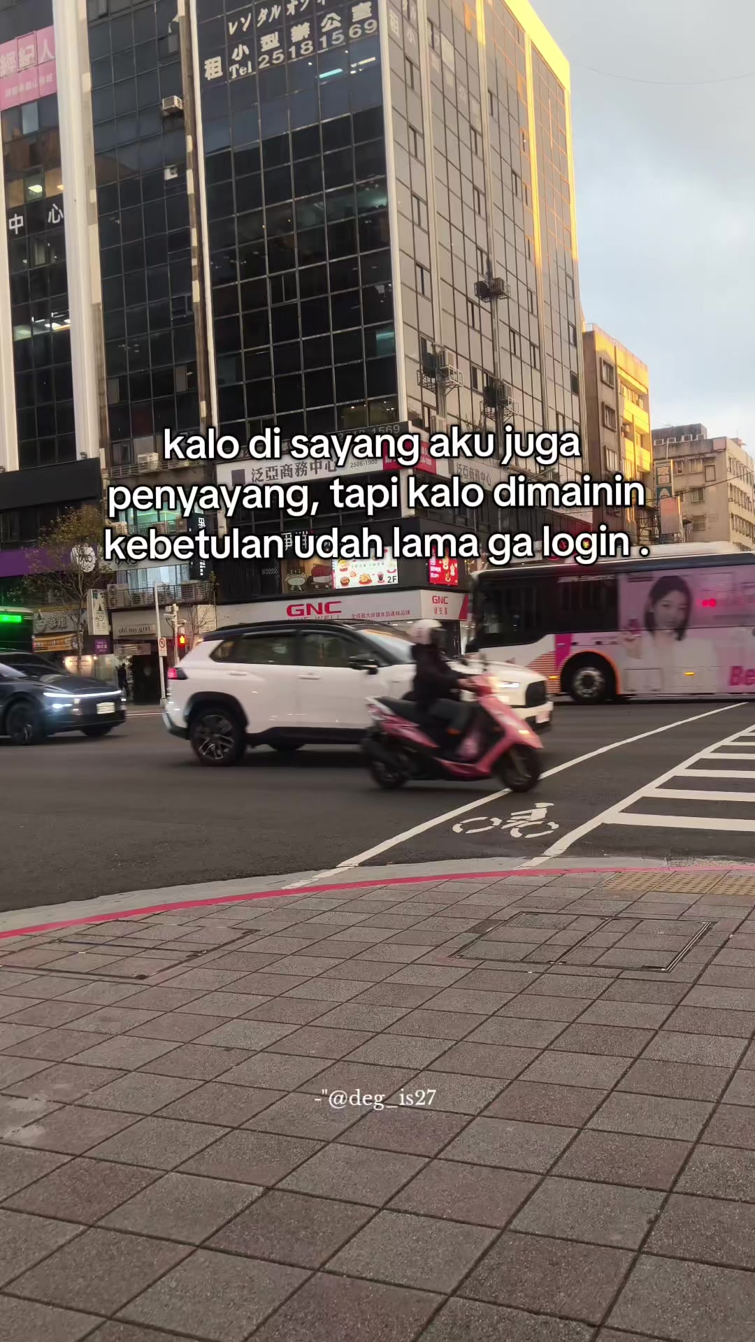 @Dₑg_ᵢ𝘴🕊️