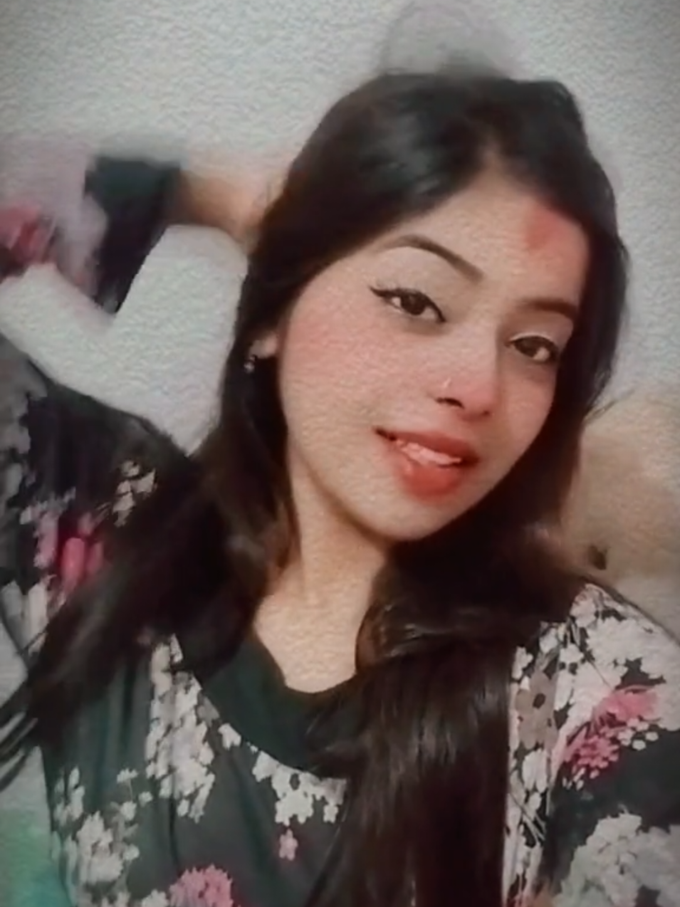 @Riya❤️🦚✨