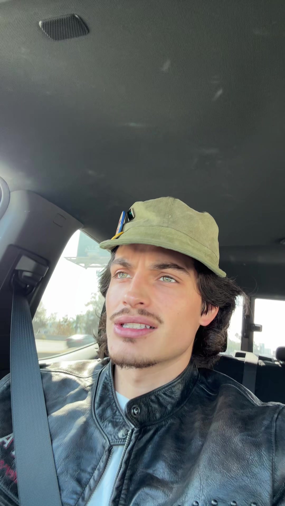 @itscamsworld