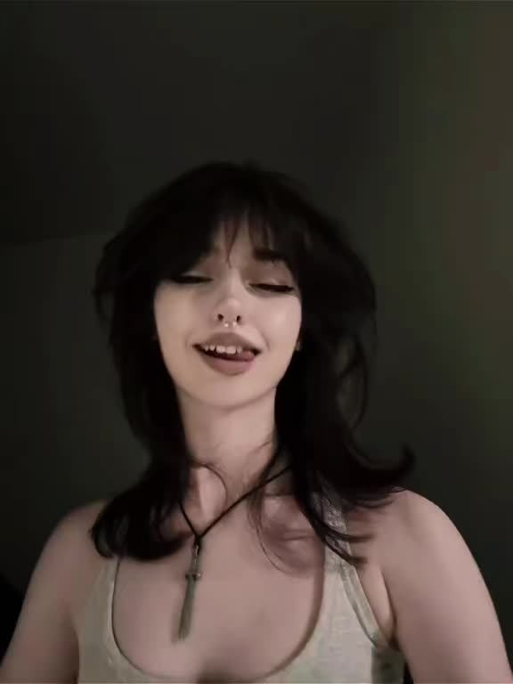 @charlotteyama0
