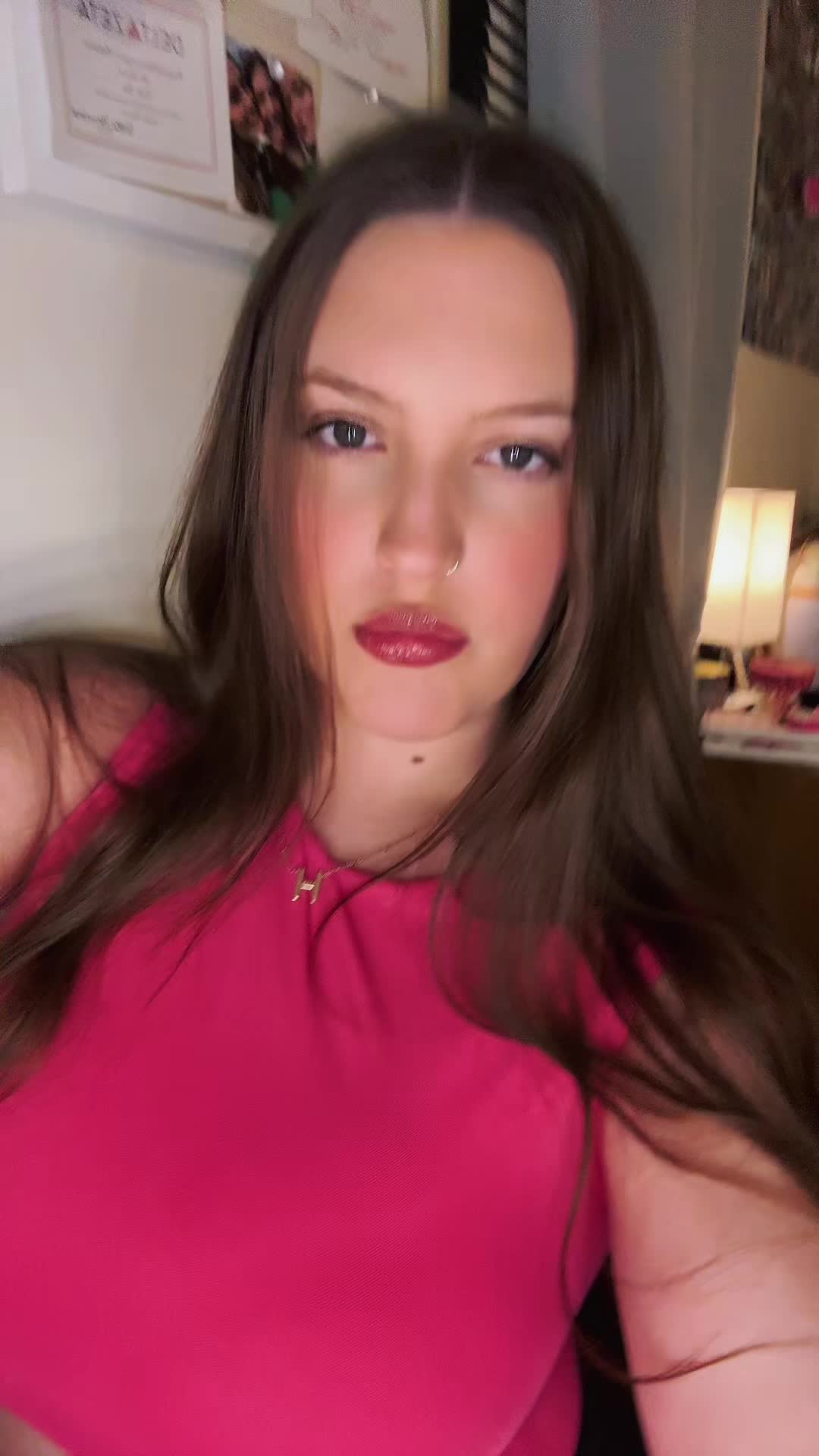 @Hayley 🦋✨