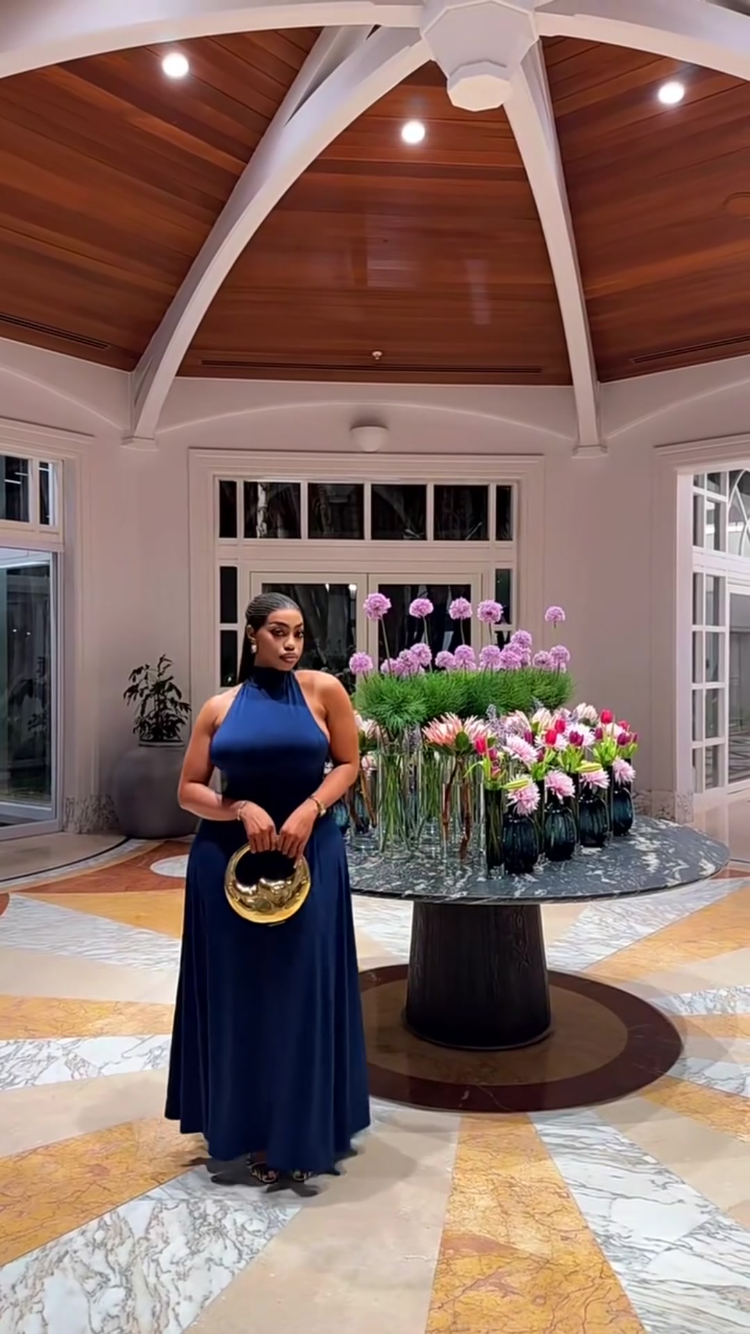 @Oprah Ferrari&rsquo;s Hive 🐝