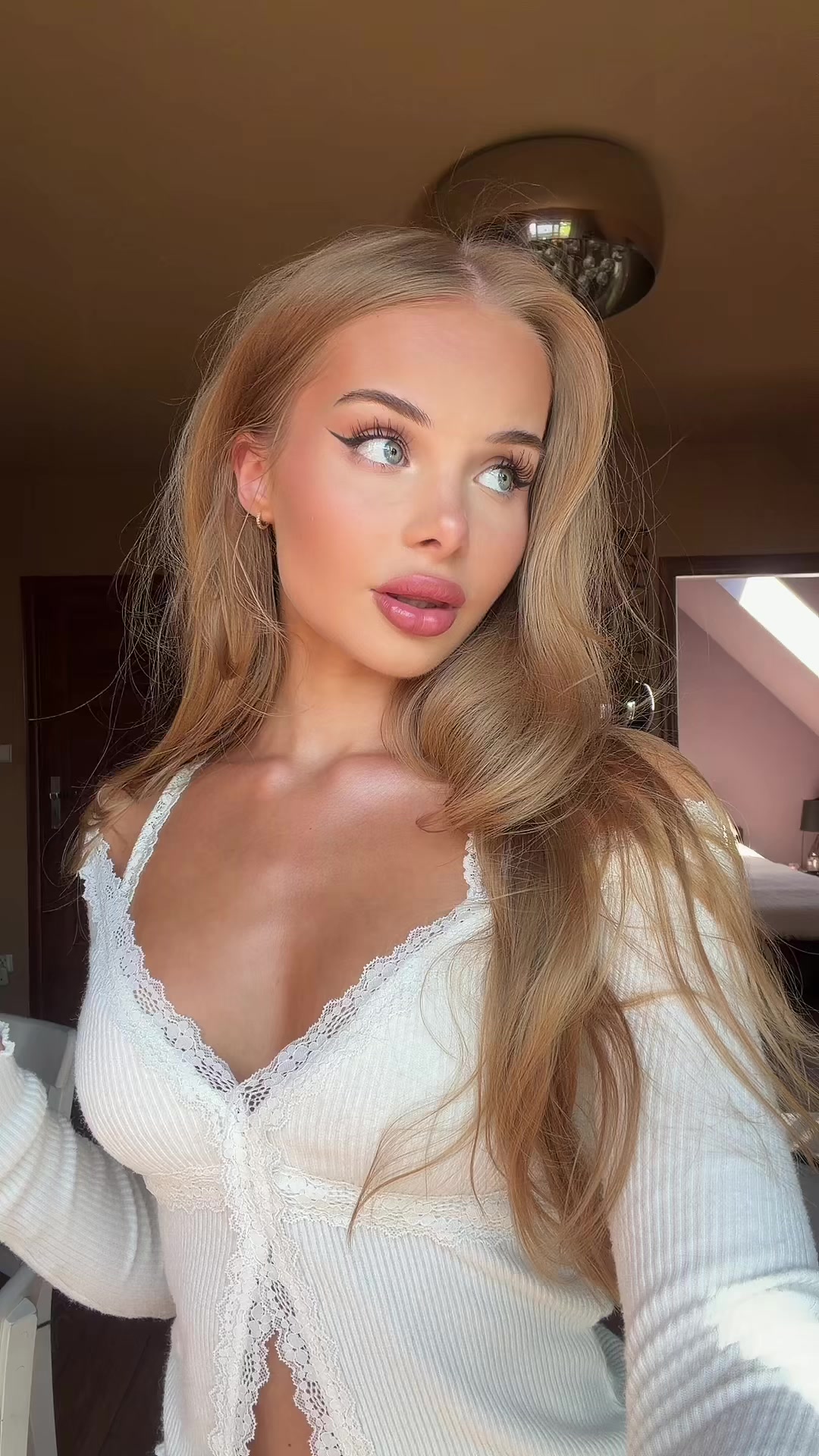 @lilka