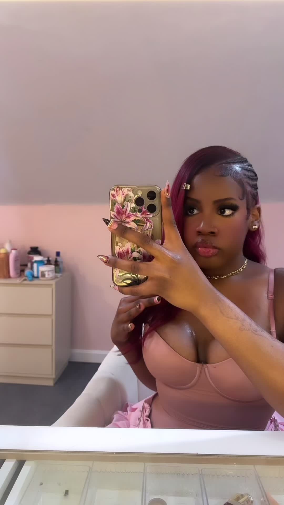 @_xo.jah__