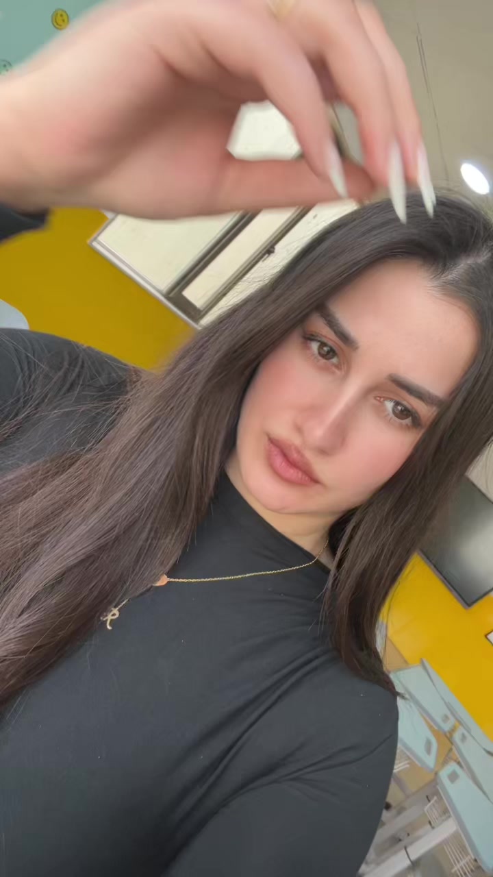 @Nadine.