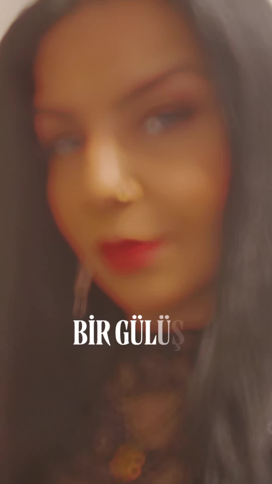 @Esmer Krali&ccedil;e 🧿 👑