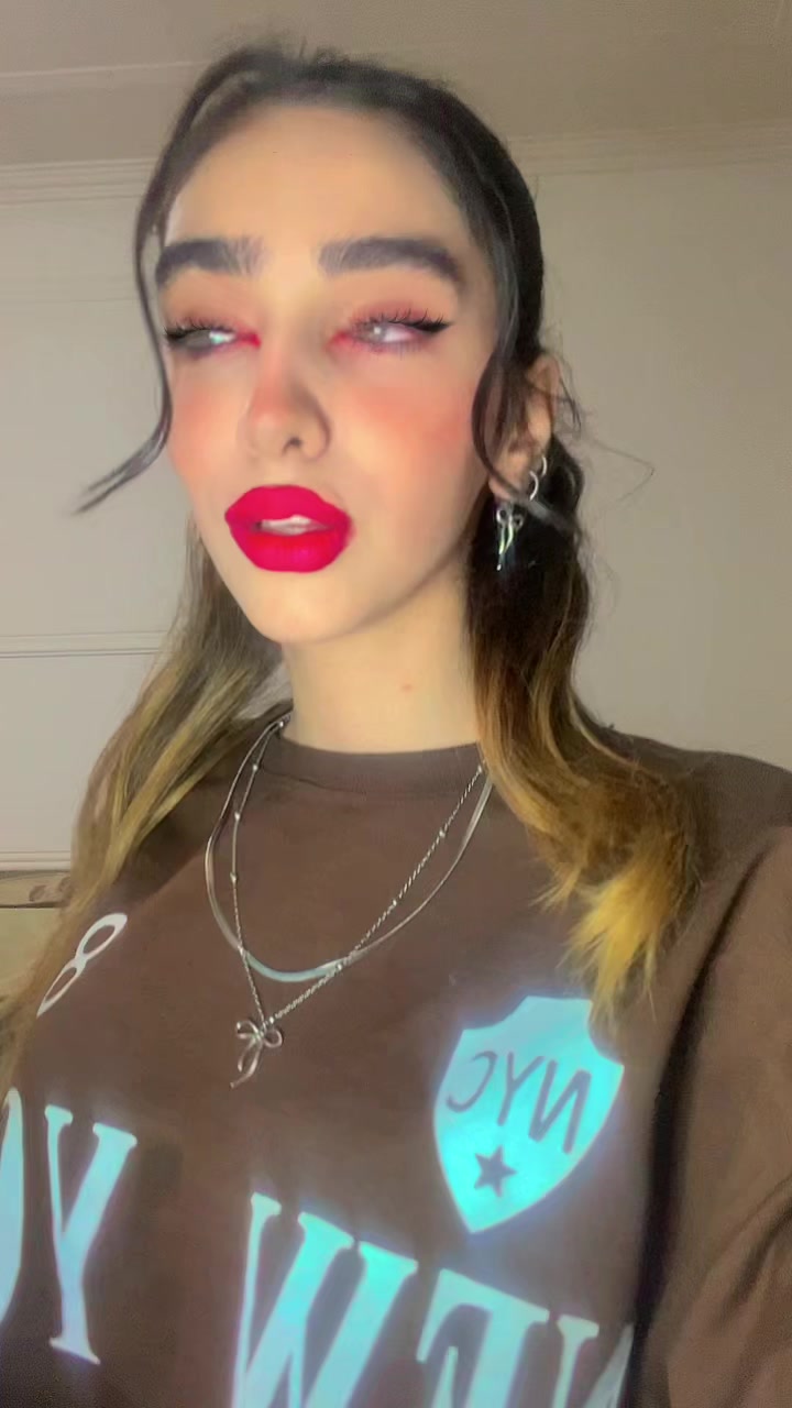 @yeganeh