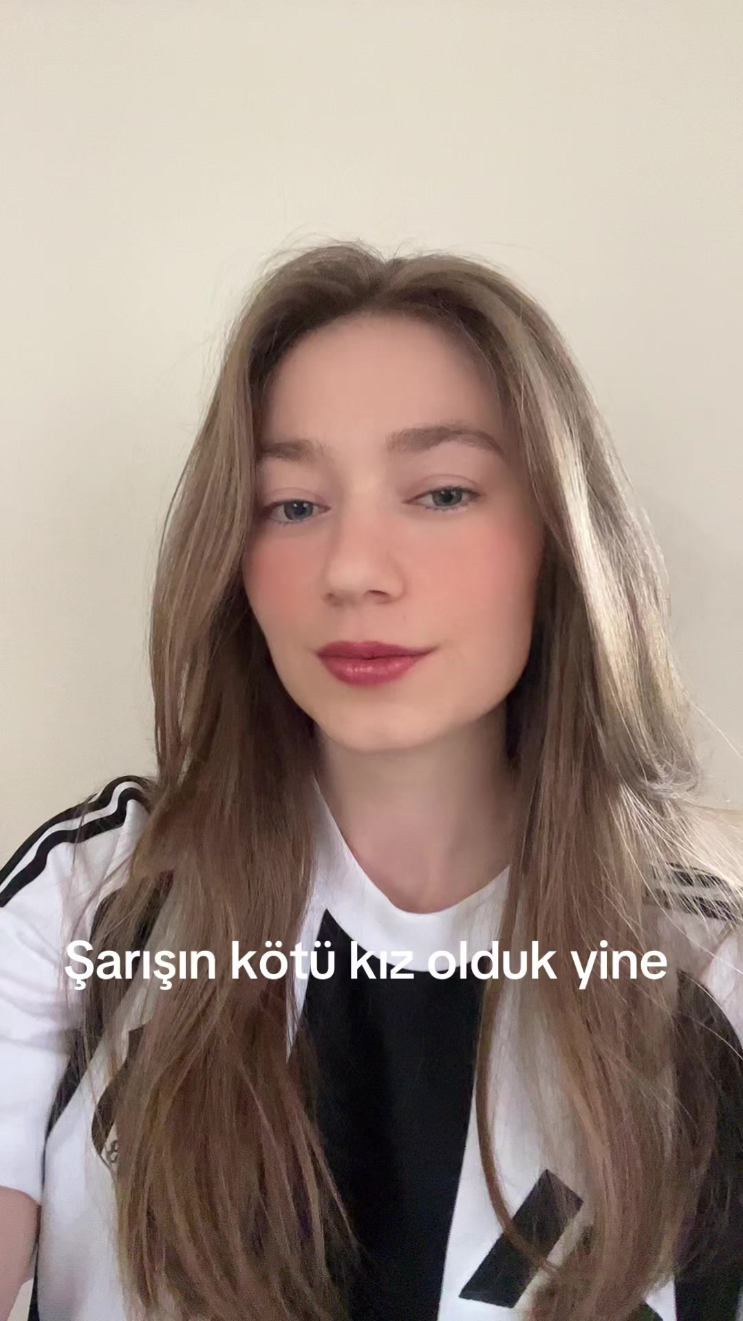 @🖤Kartali&ccedil;e🤍_Ayşe
