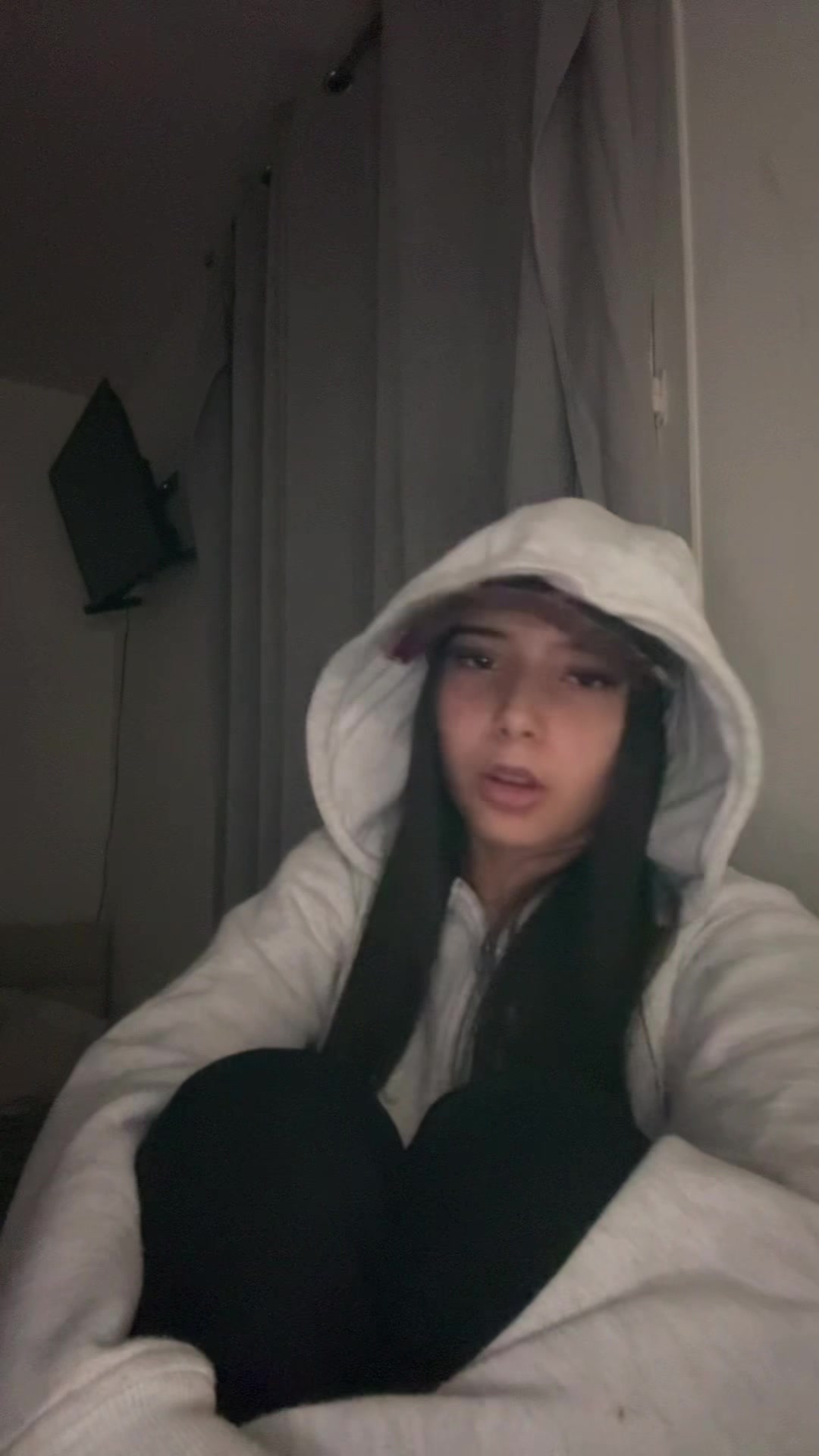 @𝕃 𝕦 𝕟 𝕒 💤