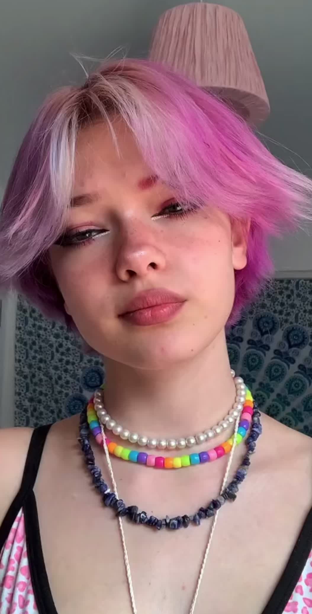 @꩜