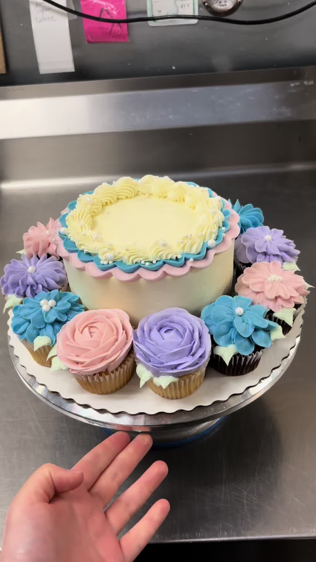 @Ruby🎂🧁💛