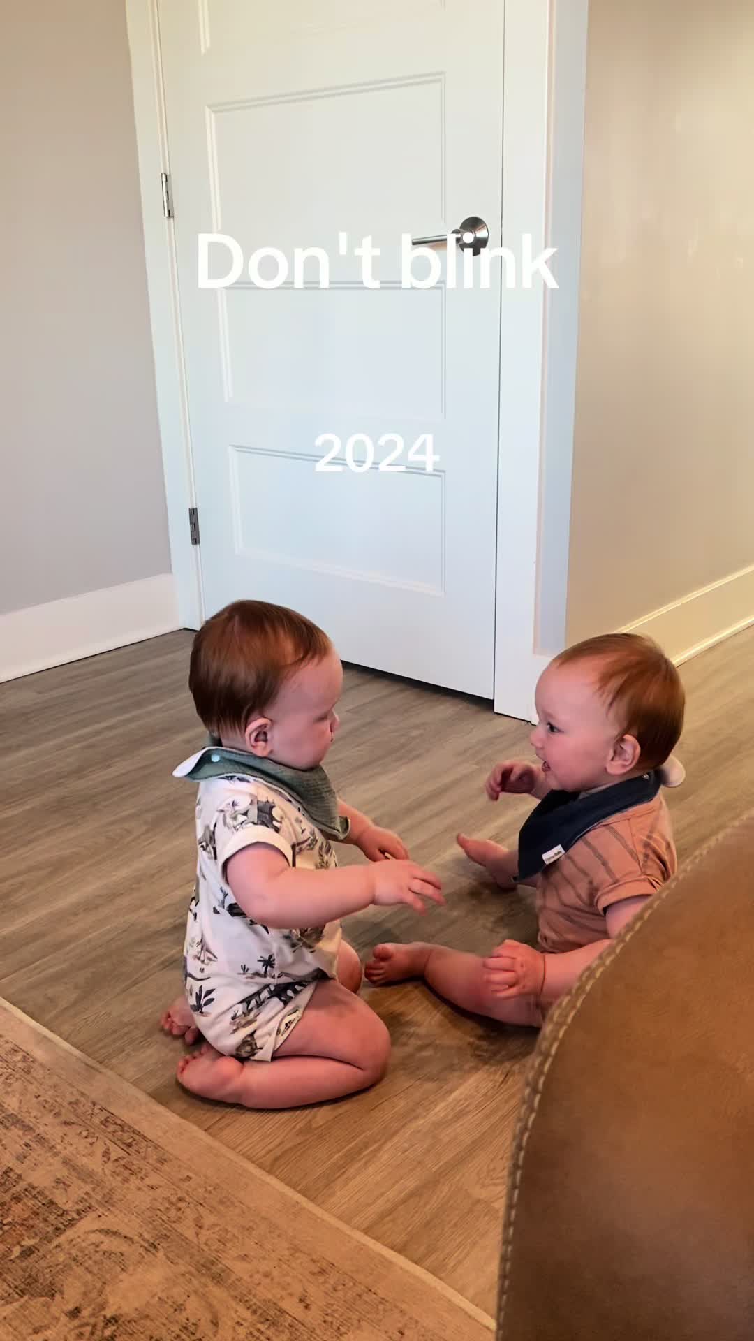 @Rosalyn Brown| SAHM TWIN MAMA