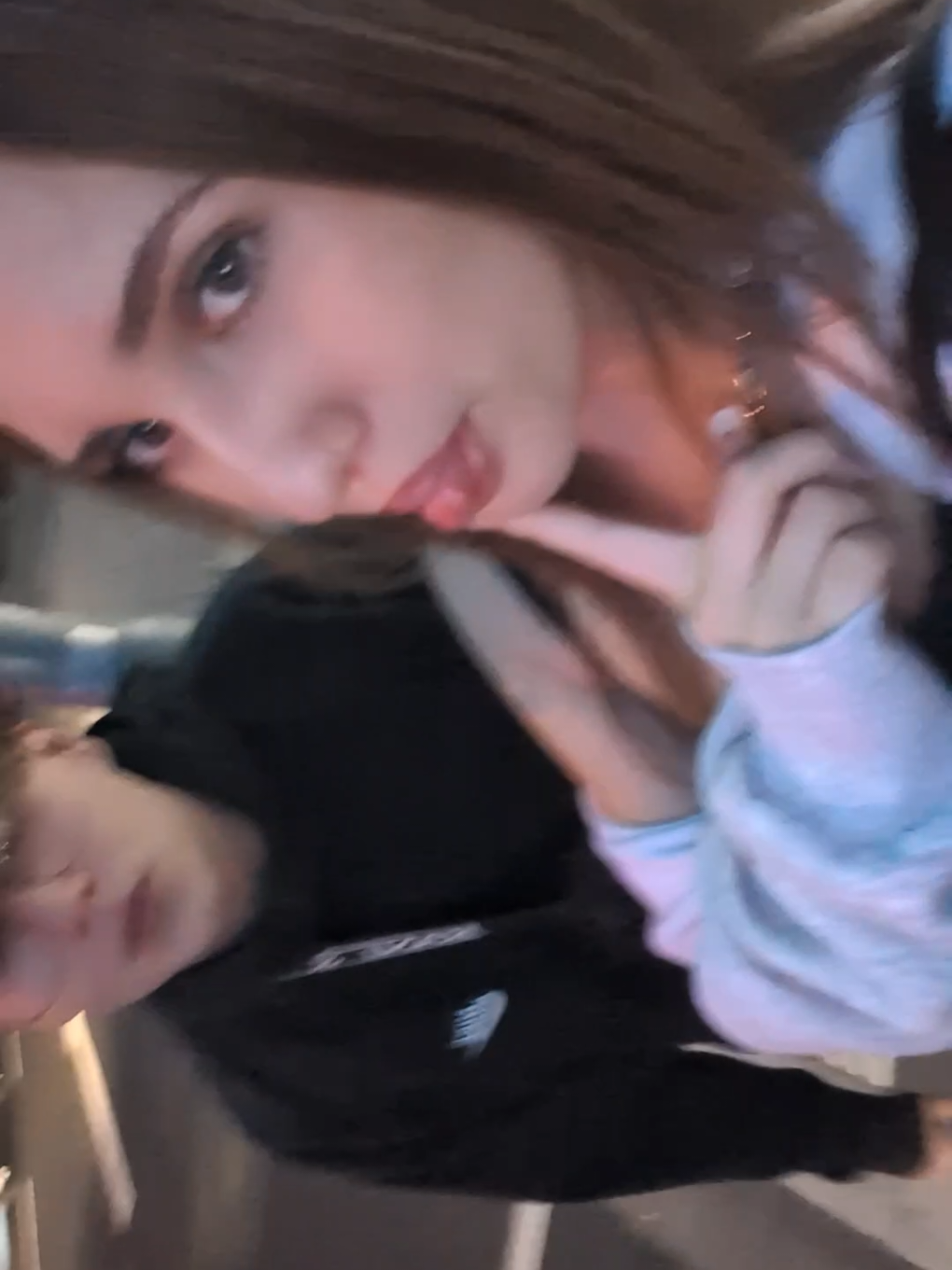@milasfavlife°•°