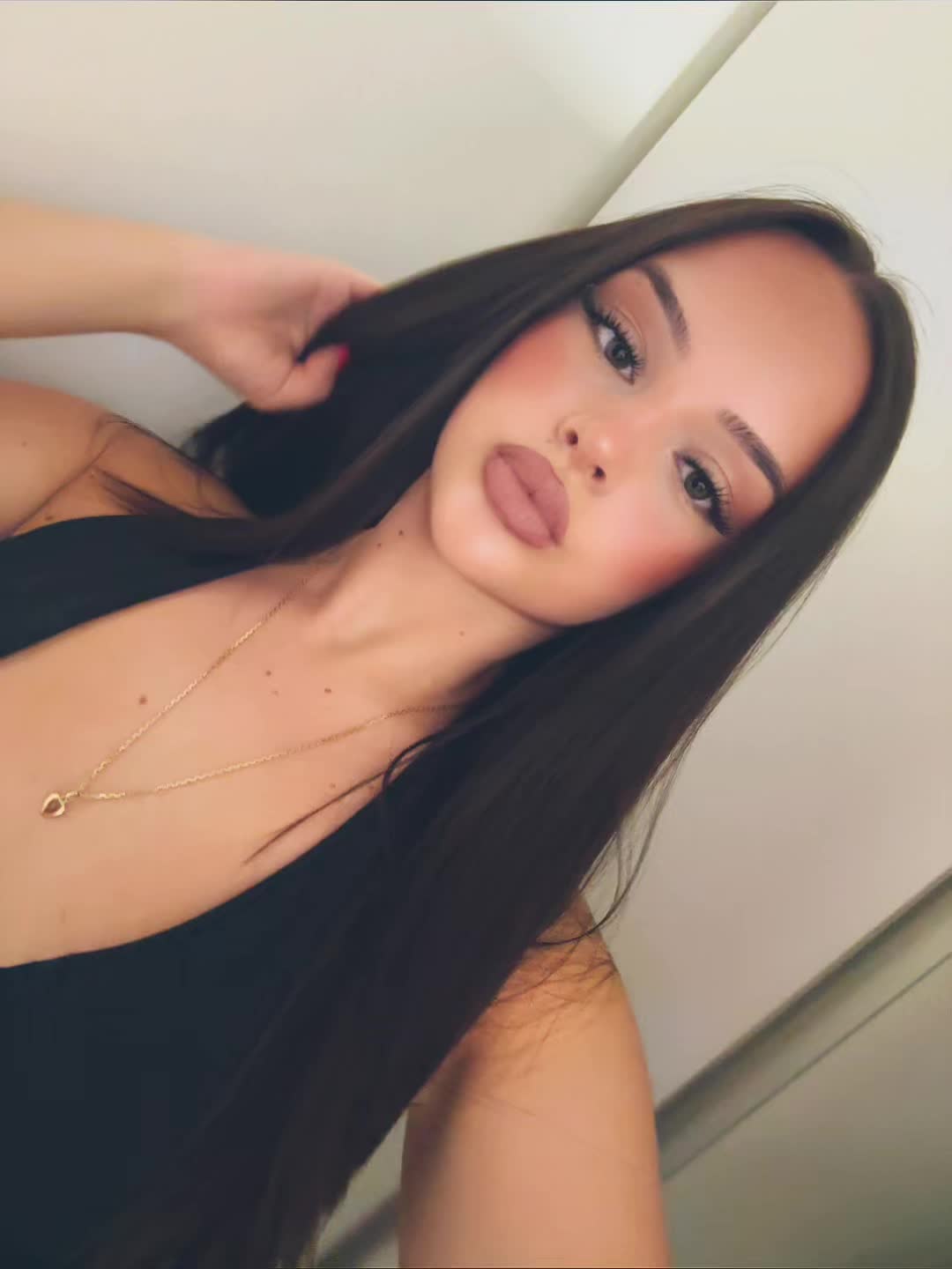 @𝐸