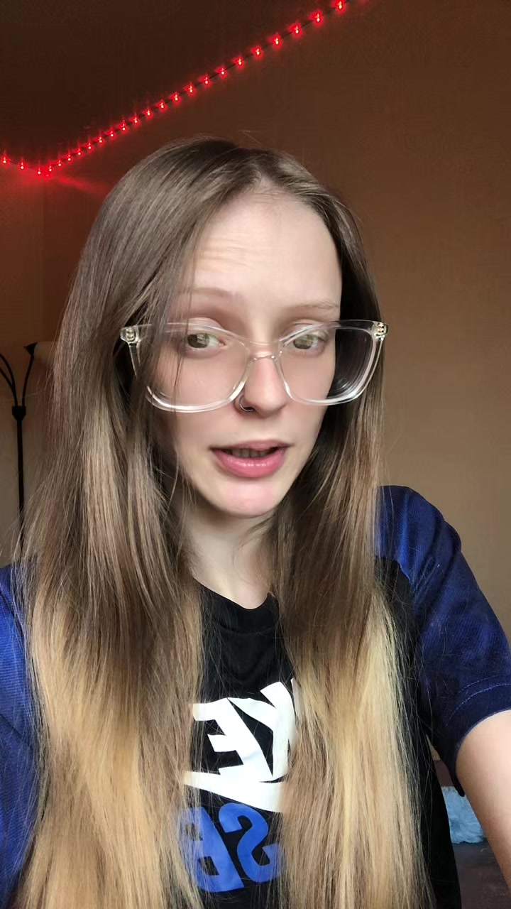 @Katieee25