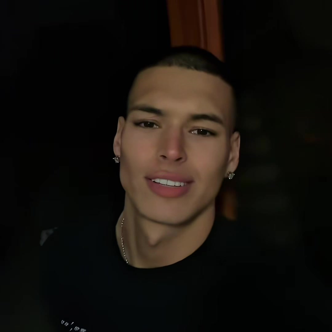 @𝐏𝐞𝐭𝐞𝐫