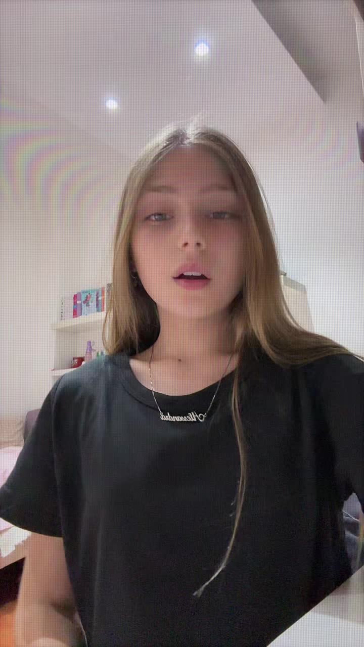 @𝐀𝐥𝐞𝐬𝐬𝐚𝐧𝐝𝐫𝐚👸🏼😍