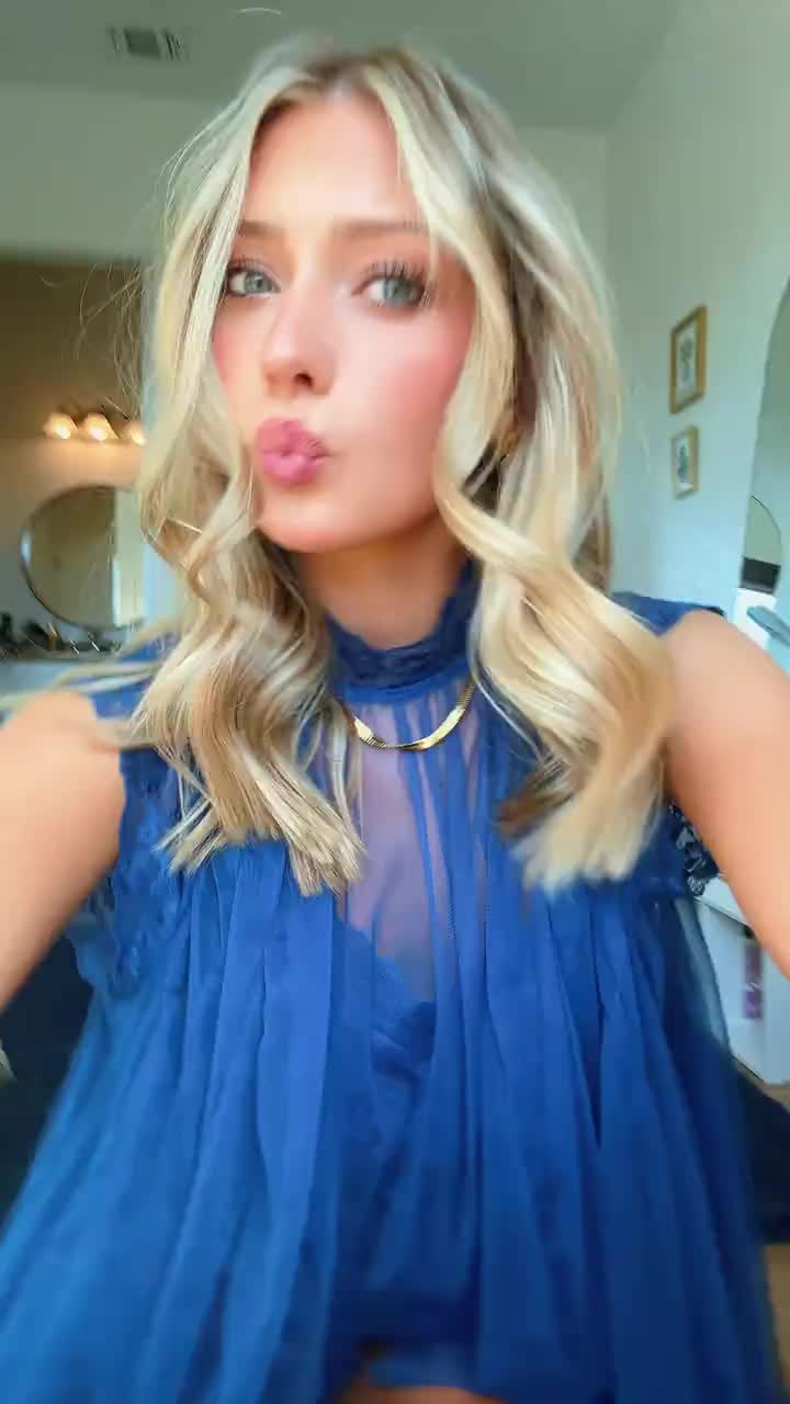 @mongogirl