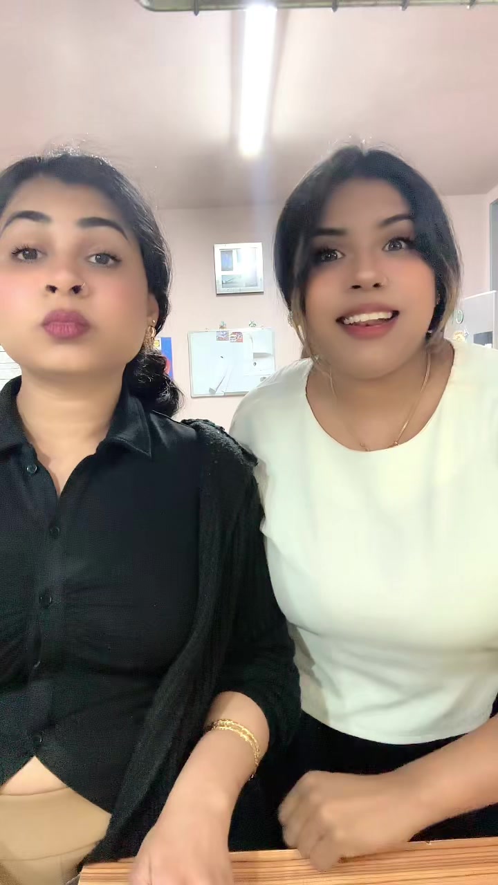 @thanusiya❤️lax✨🇩🇪