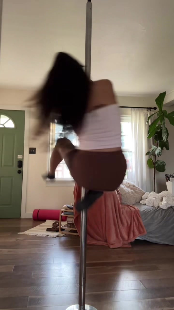 @Hallucie