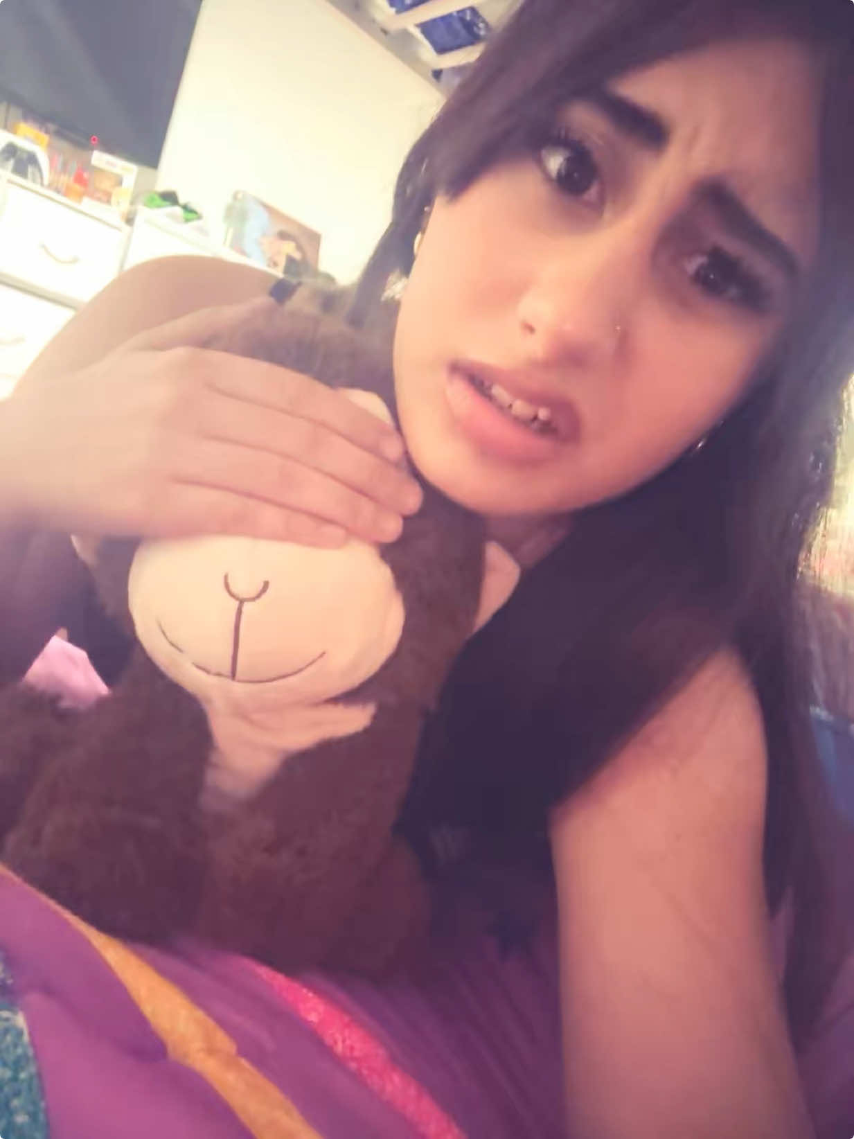 @dani_>l<