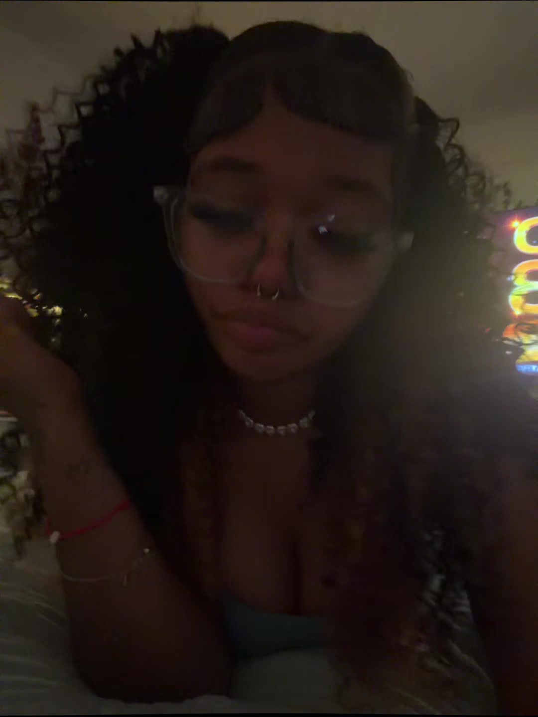 @nicolee