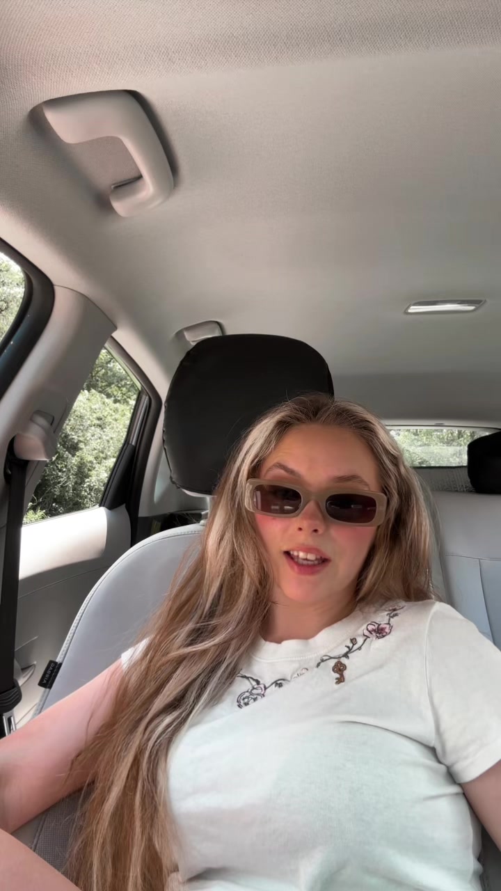 @Maci🍒