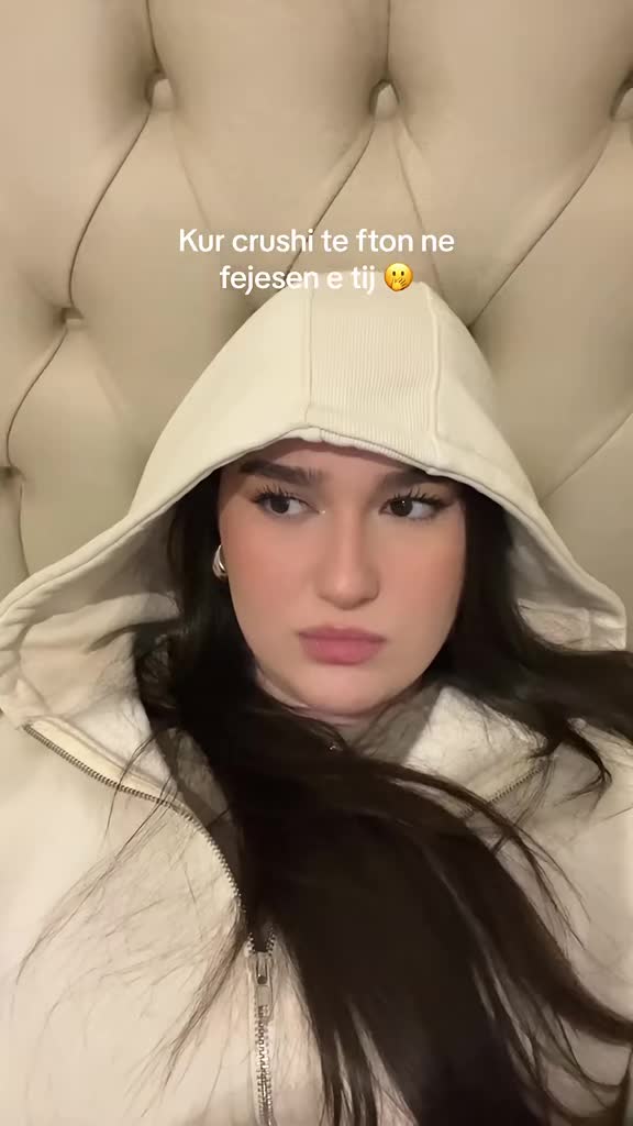 @RafaelaPnishi