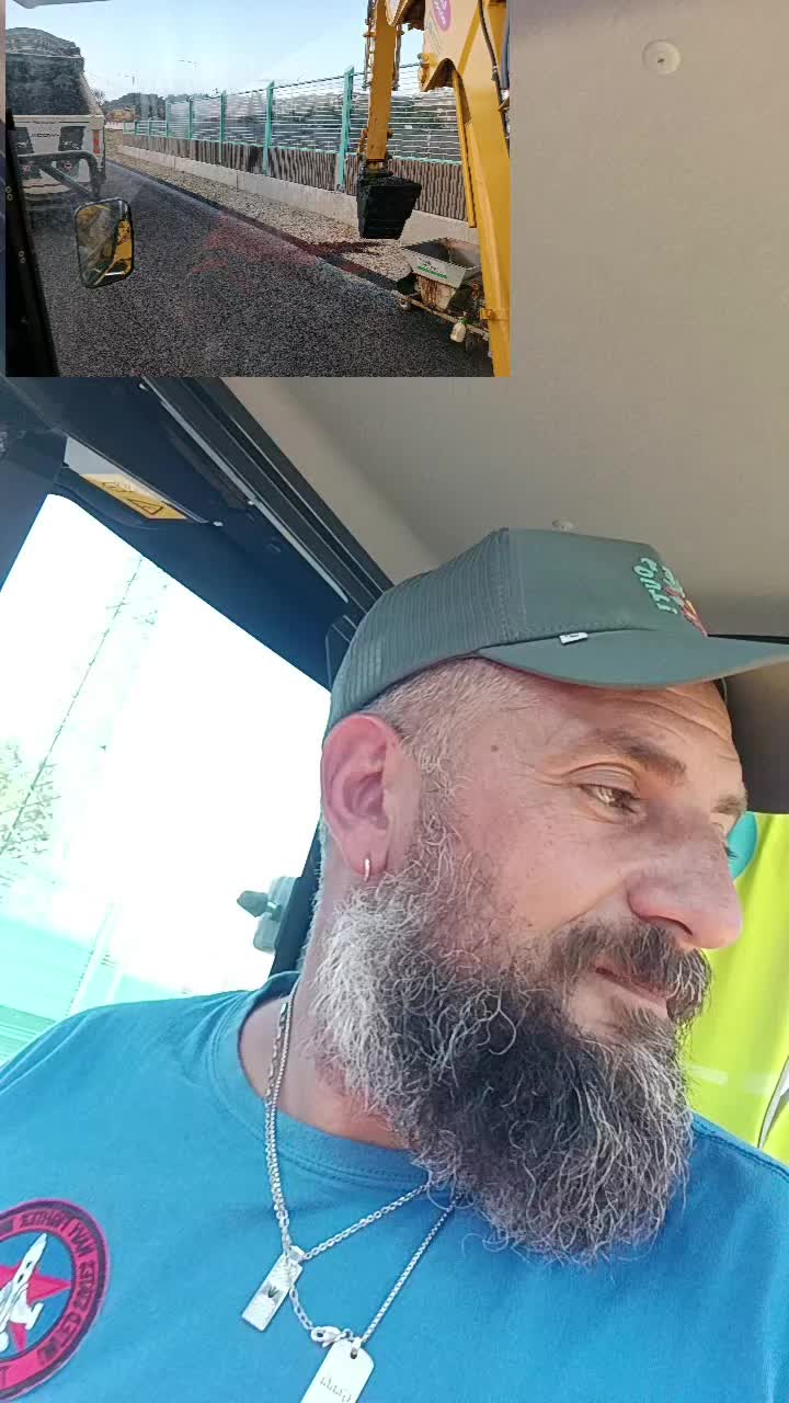 @Giovanni Riviello