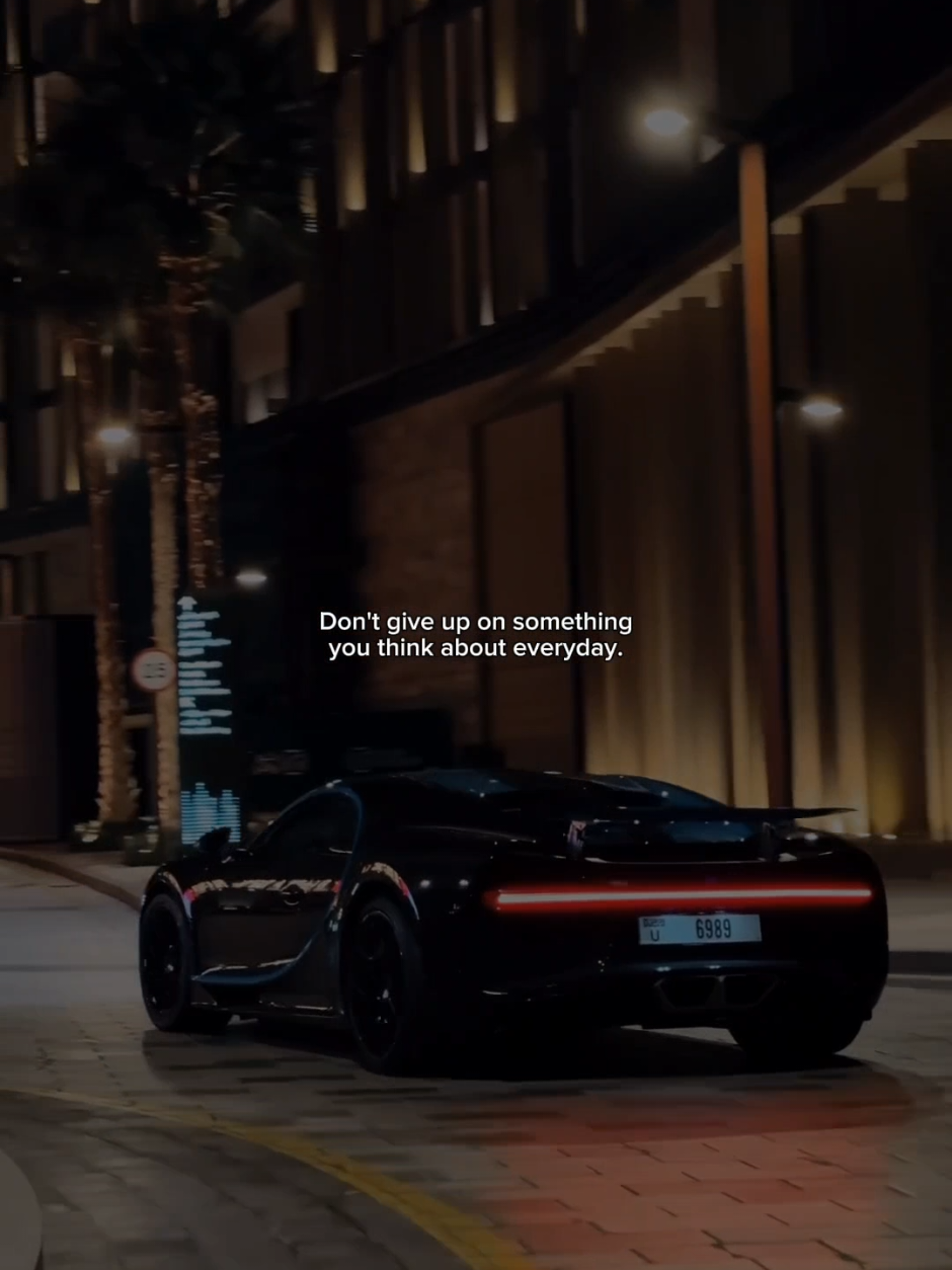 @LuxeVision