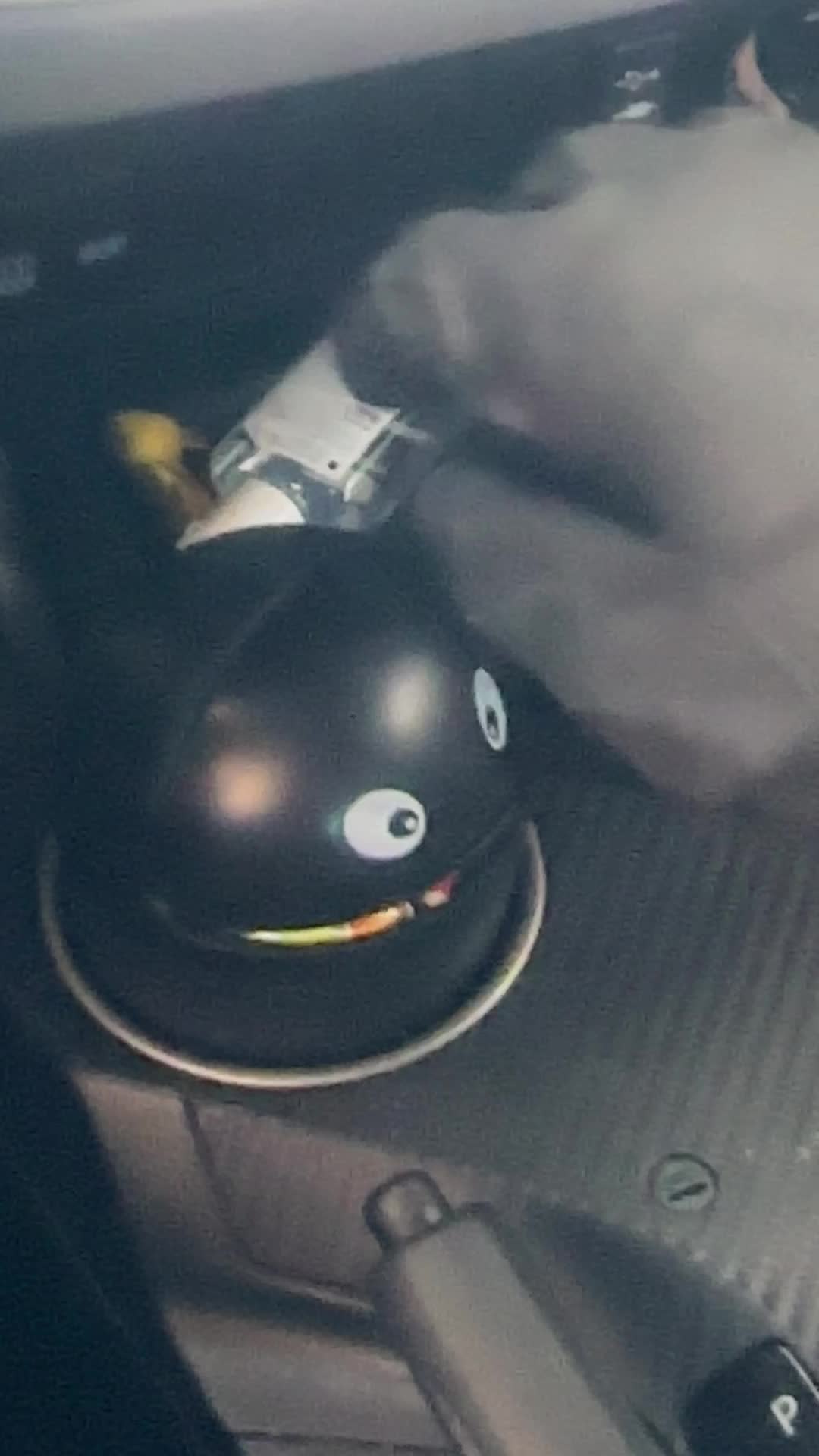 @𝔩𝔢𝔬