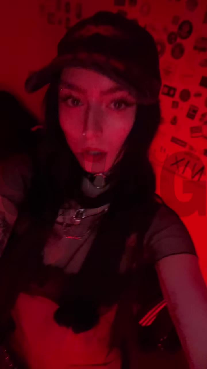 @悲しい