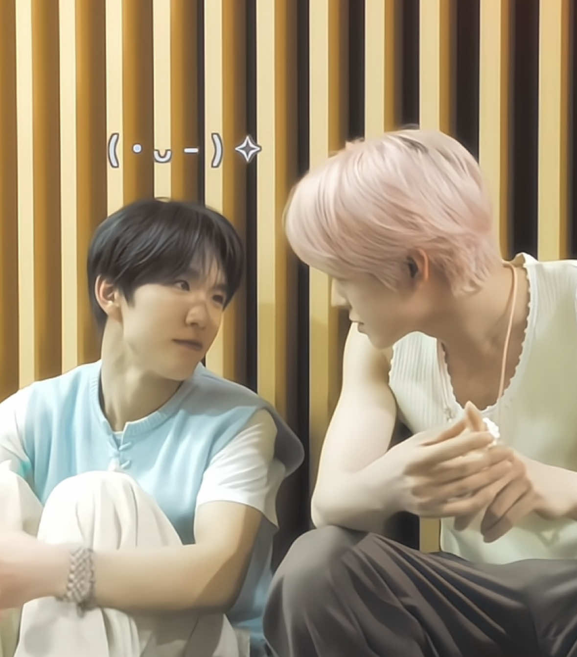 @Yuwi⋆°✩