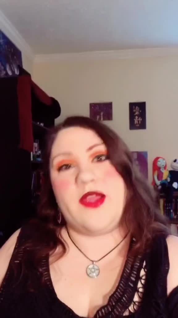 @JessTheRaccoon