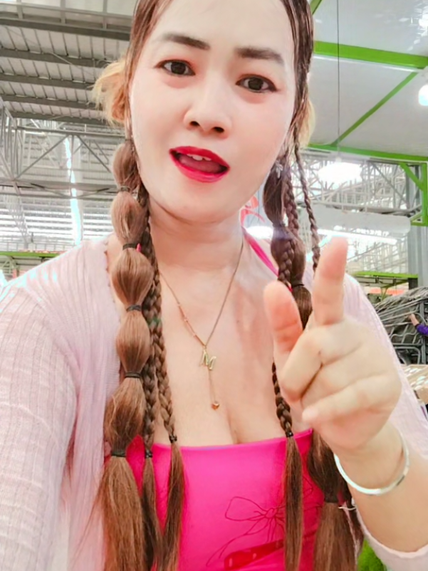 @★มิ้น^^"เอวซิ่ง★🏠สาริกา🇹🇭