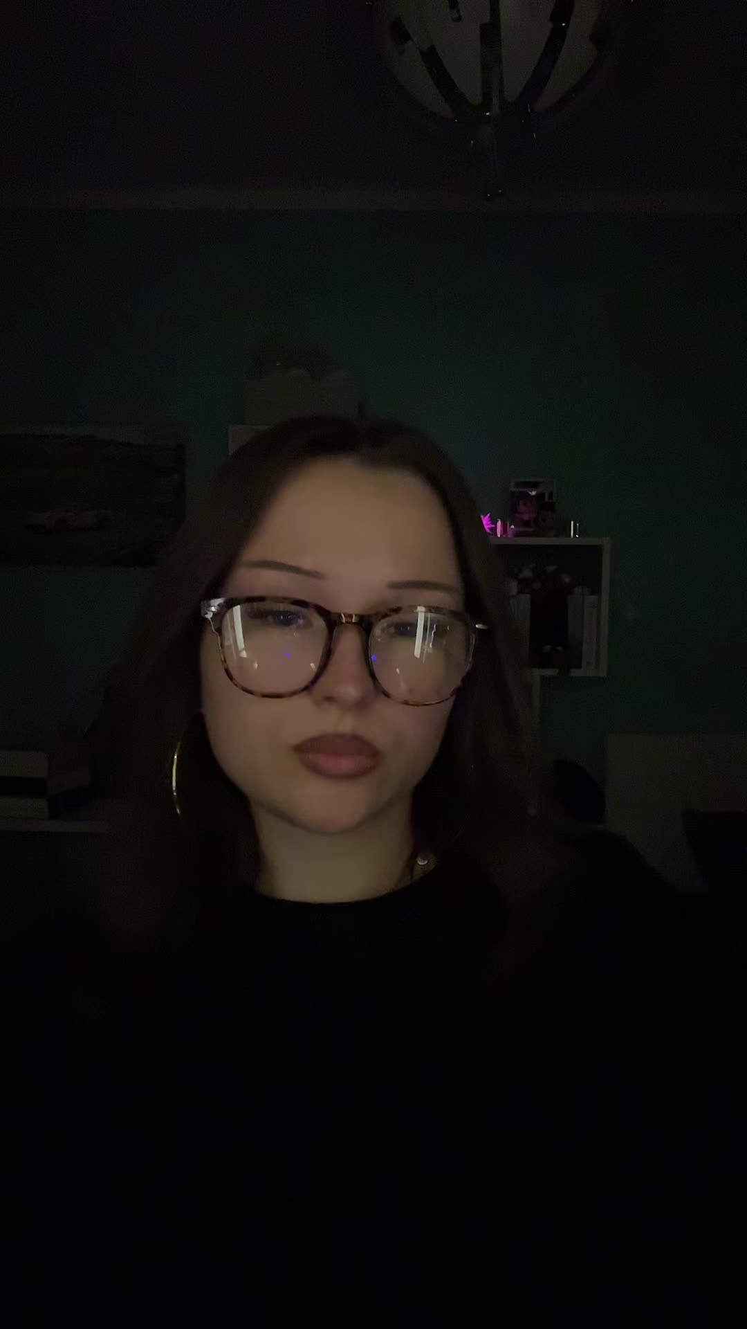 @vickyメ𝟶🏎️