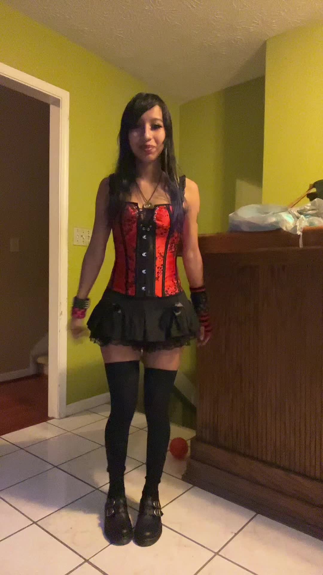 @Lov33rgirl