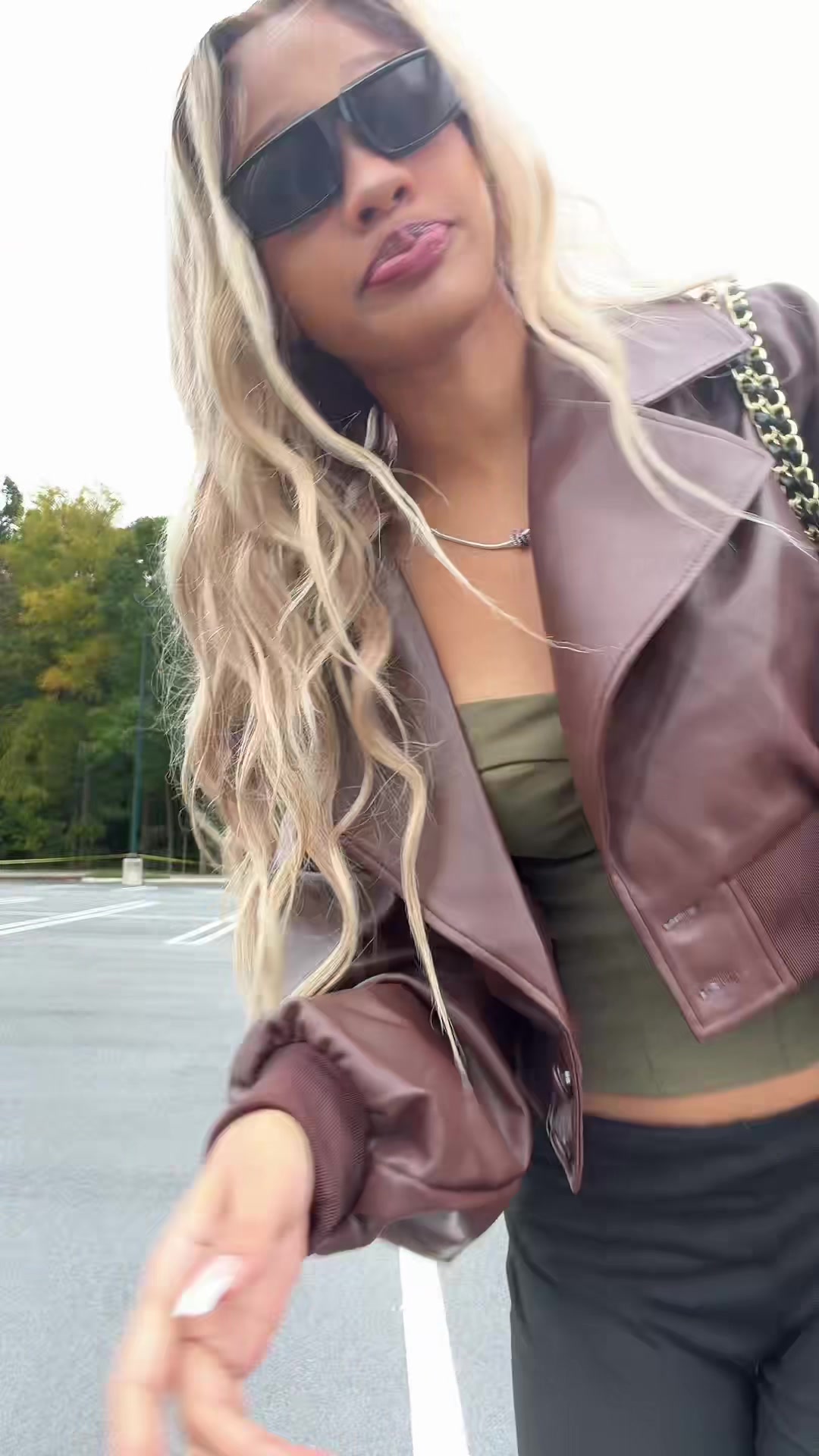 @Farahheartss