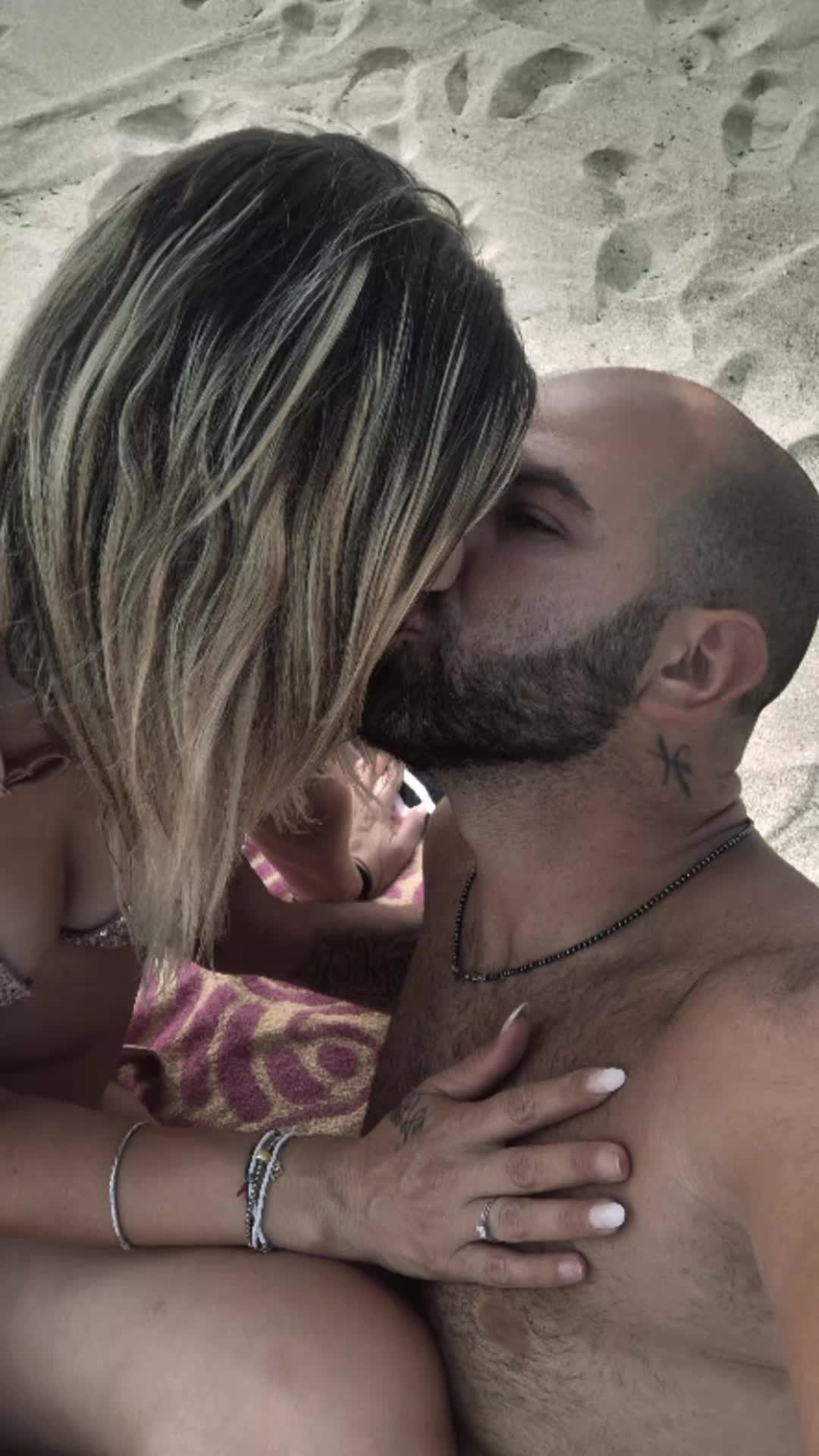 @Giovanna🖤😅
