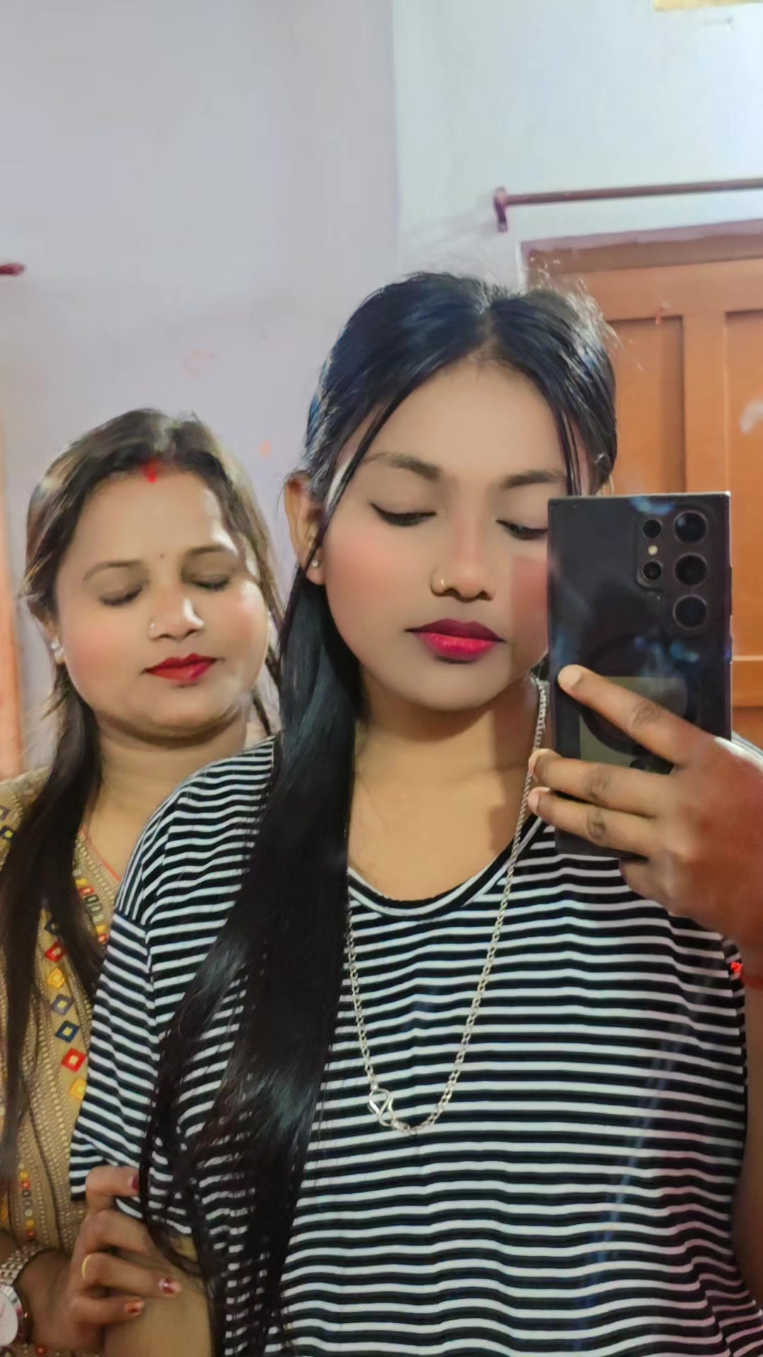 @Parishah021