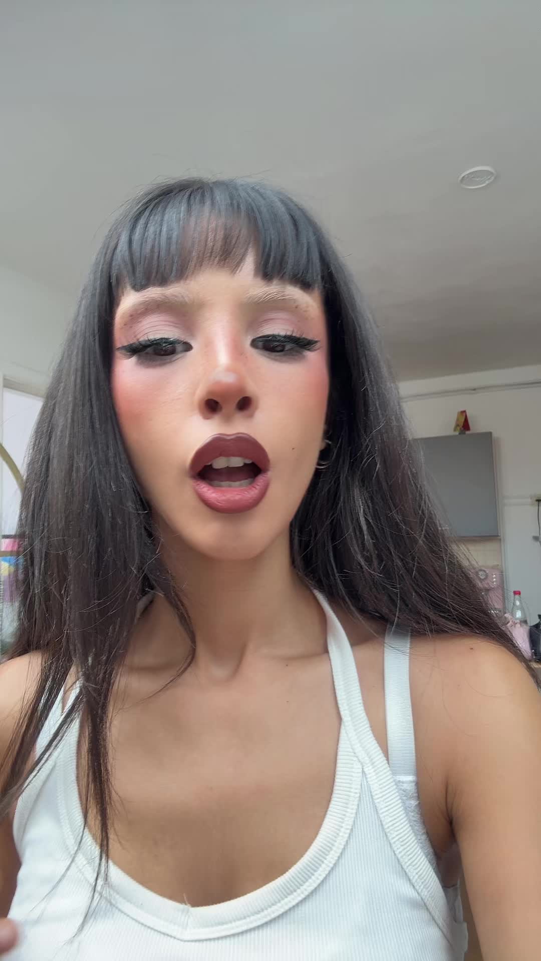 @PinkNeon
