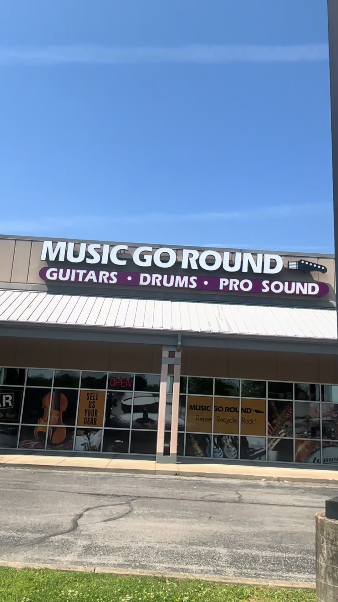 @bosguitarbarn